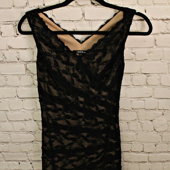 Onyx Dresses & Skirts - Onyx Nite little black evening dress size 4